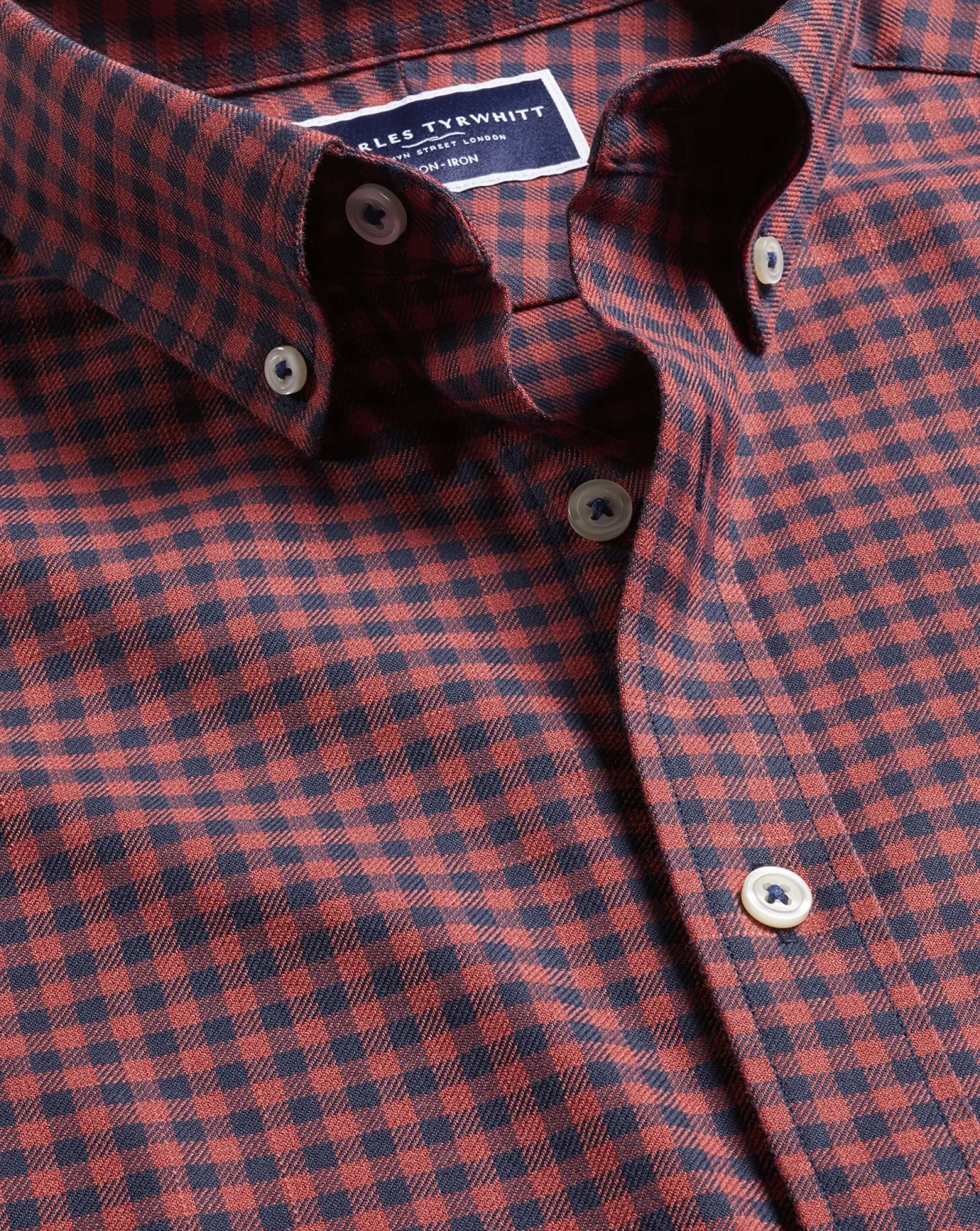 Casual Shirts|Check Shirts<Charles Tyrwhitt Button-Down Collar Non-Iron Twill Gingham Shirt - Salmon Pink