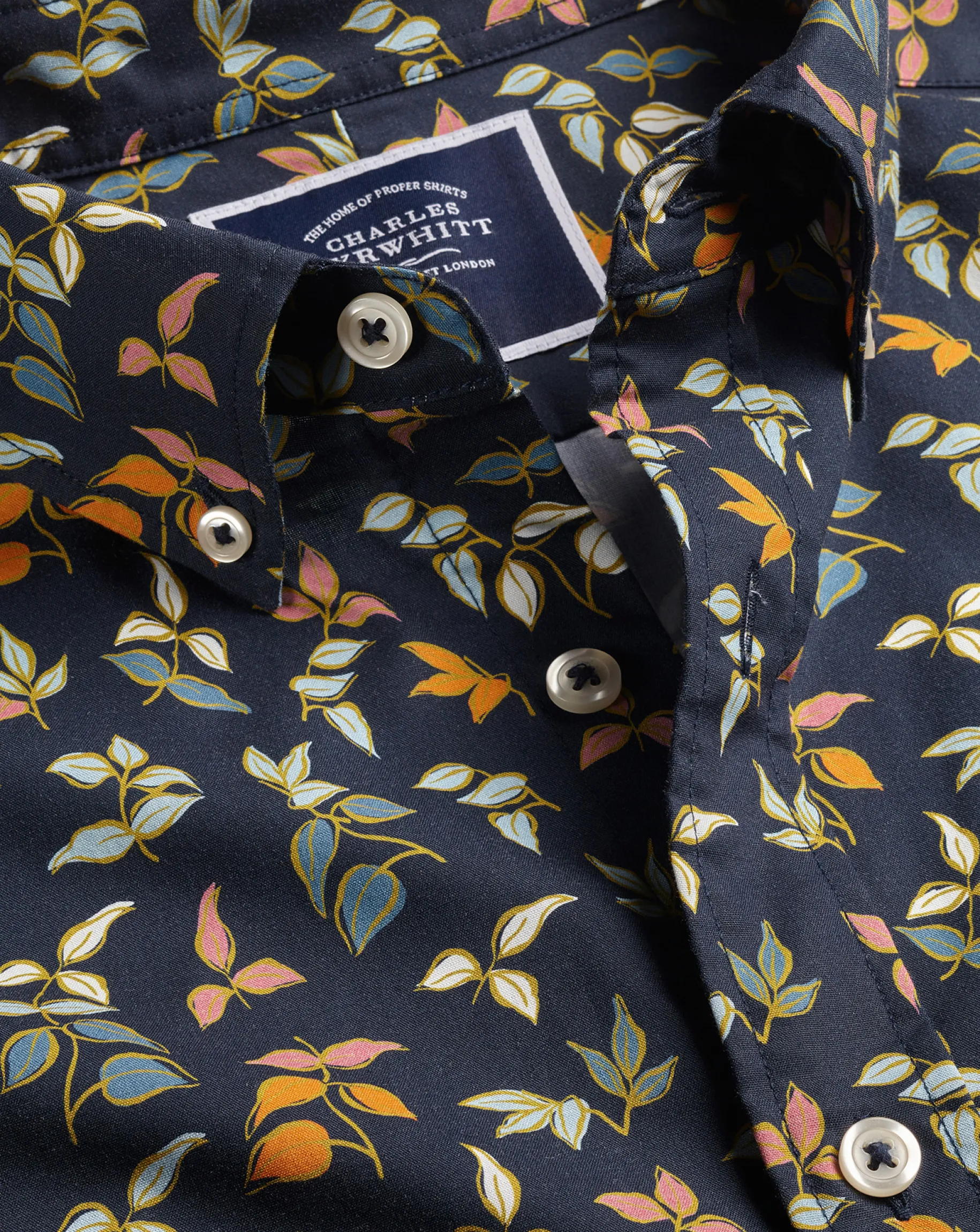 Shirt Sale|Casual Shirts<Charles Tyrwhitt Button-Down Collar Non-Iron Stretch Poplin Multi Leaf Print Short Sleeve Shirt - Navy