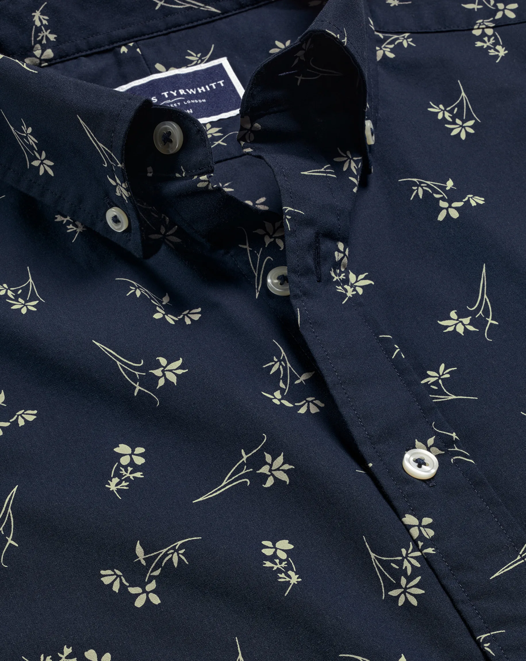 Casual Shirts|M<Charles Tyrwhitt Button-Down Collar Non-Iron Floral Print Shirt - Stone