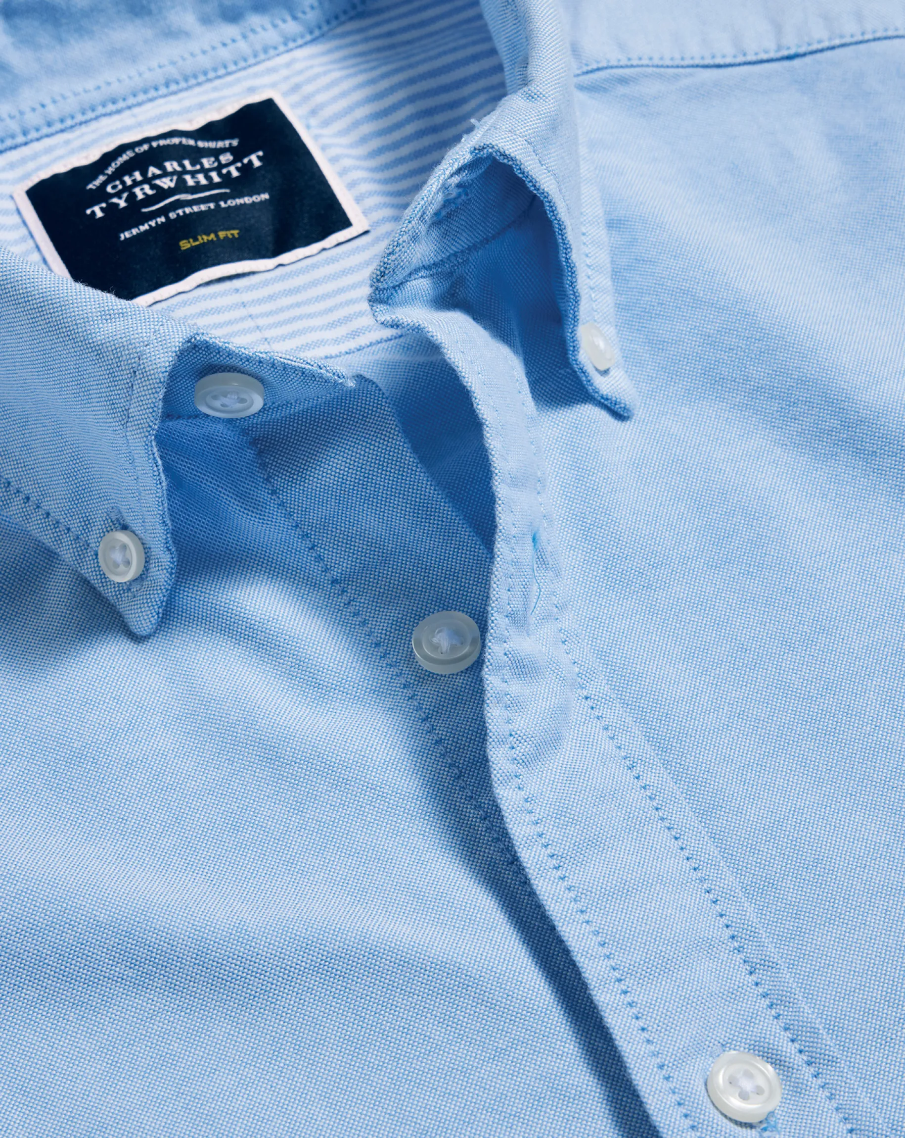 Casual Shirts|Blue Shirts<Charles Tyrwhitt Button-Down Collar Washed Oxford Shirt - Blue Sky