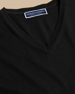V-Neck Sweaters|Sweaters<Charles Tyrwhitt Merino V-Neck Sweater - Black