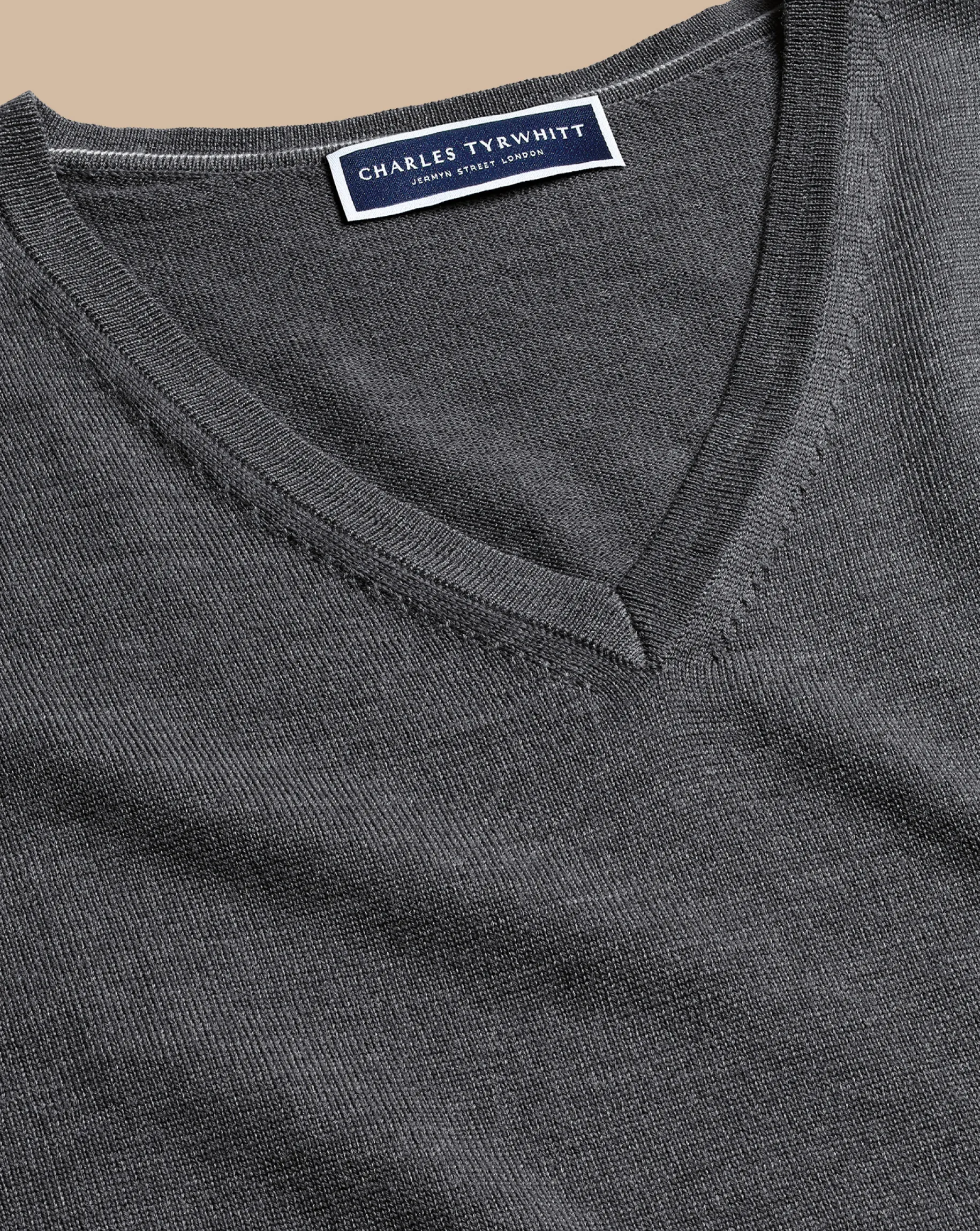 V-Neck Sweaters|Sweaters<Charles Tyrwhitt Merino V-Neck Sweater - Grey