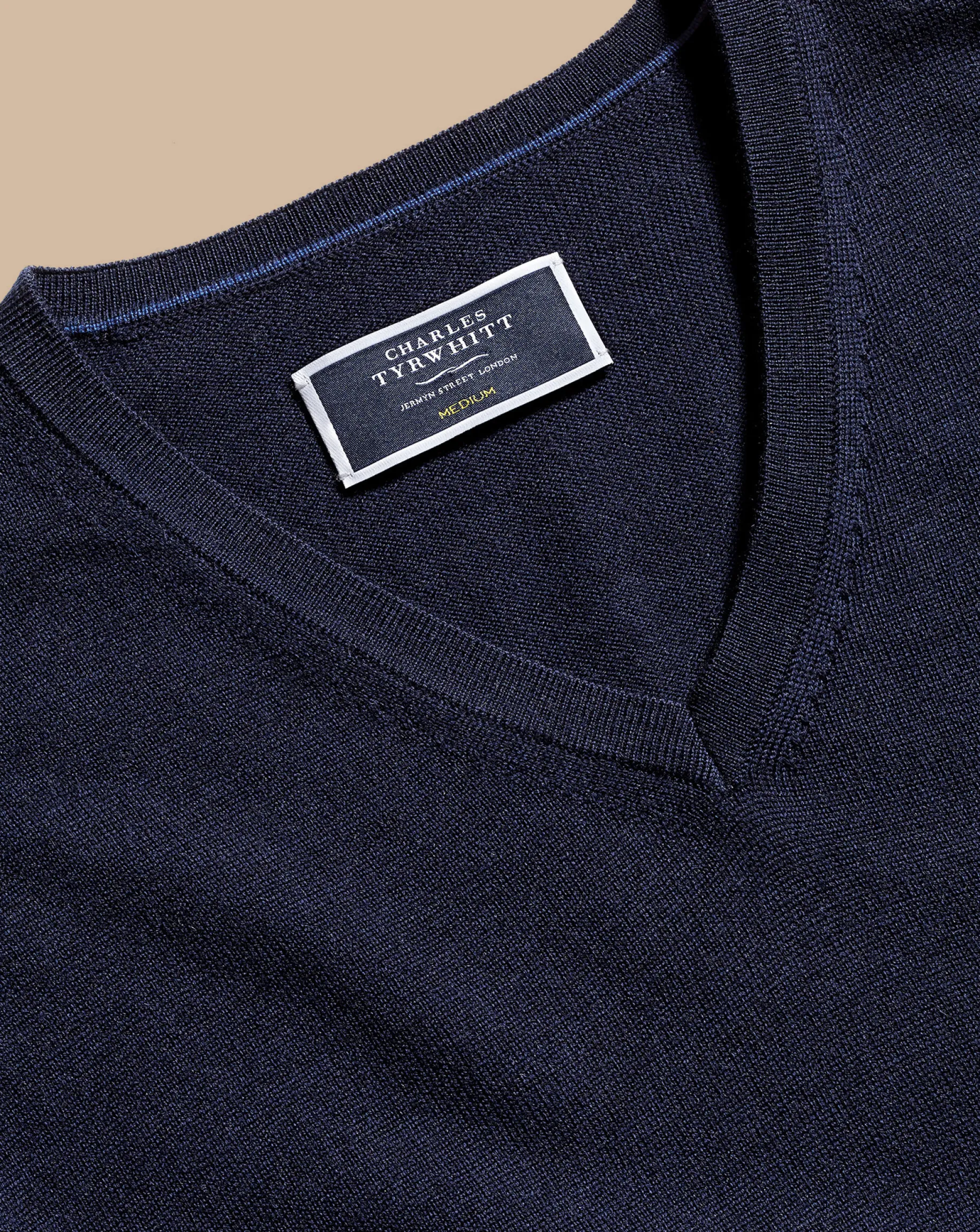 V-Neck Sweaters|Sweaters<Charles Tyrwhitt Merino V-Neck Sweater - Navy