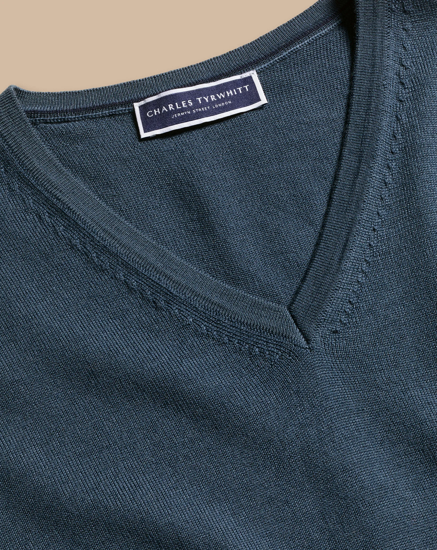 V-Neck Sweaters|Sweaters<Charles Tyrwhitt Merino V-Neck Sweater - Petrol Blue