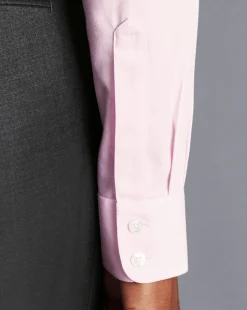 Dress Shirts|M<Charles Tyrwhitt Non-Iron Royal Oxford Shirt - Light Pink