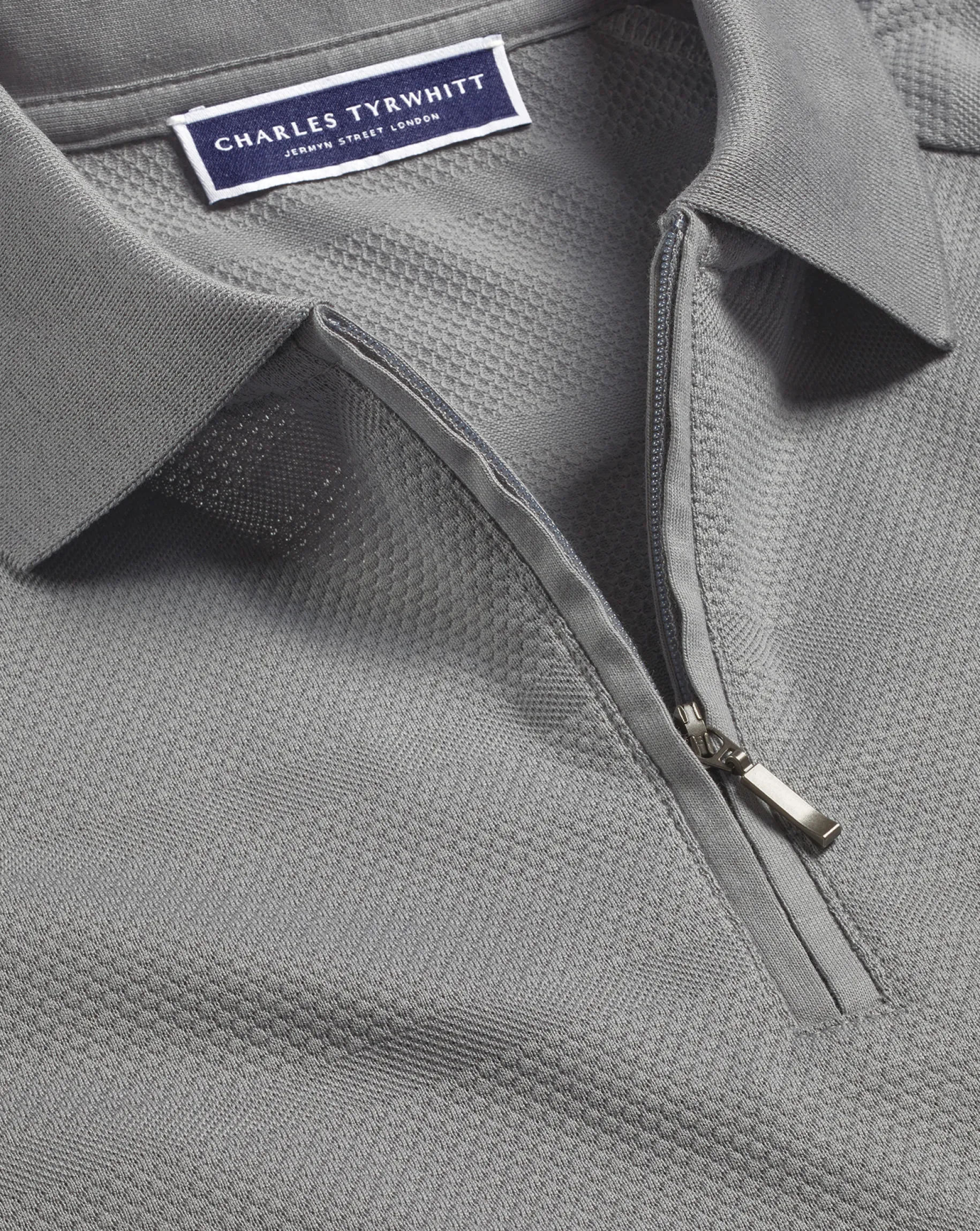 Performance polos|Golf polos<Charles Tyrwhitt Popcorn Textured Tyrwhitt Cool Quarter Zip Polo - Grey Silver