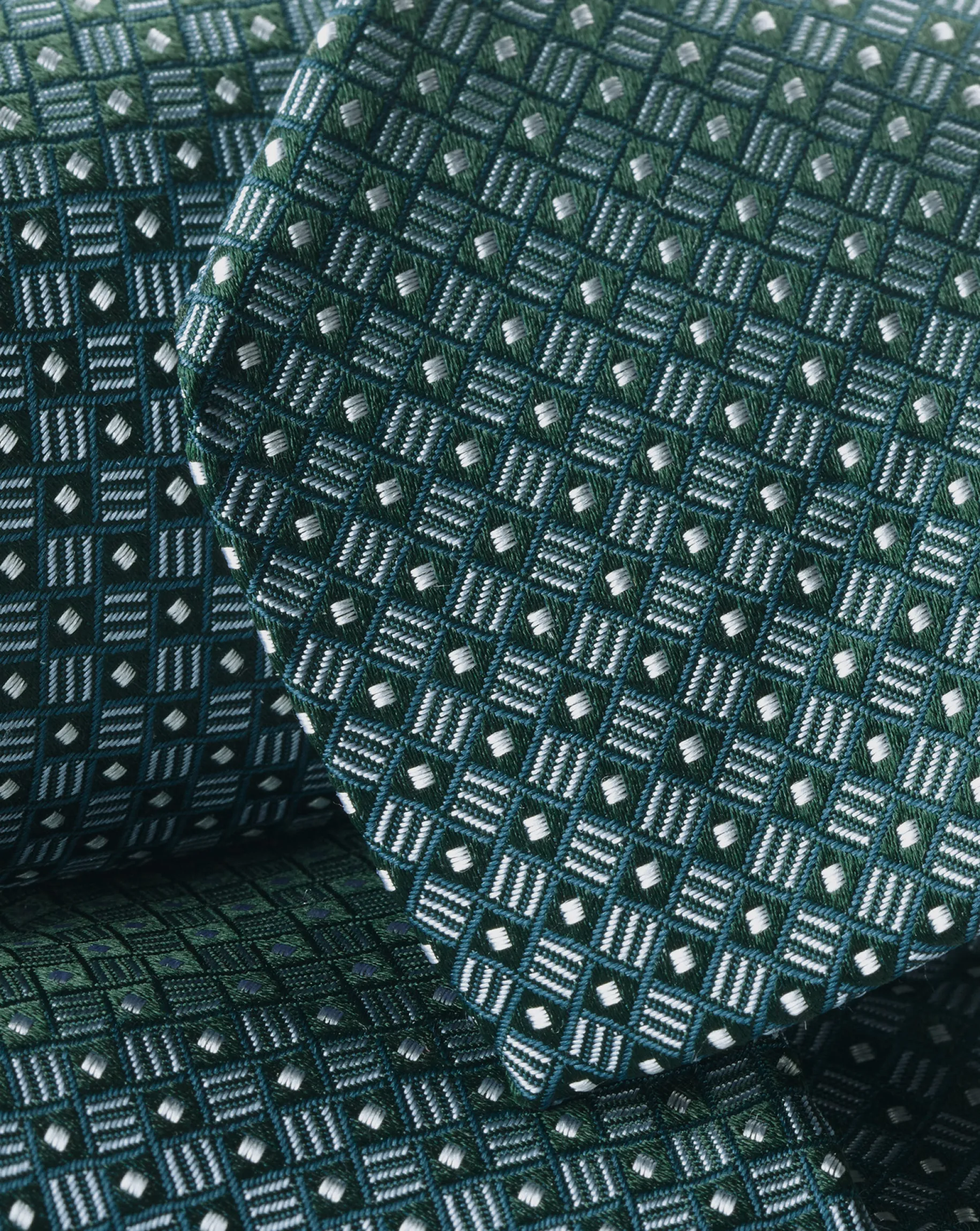 Ties & Bow-ties<Charles Tyrwhitt Semi-Plain Silk Slim Tie - Green