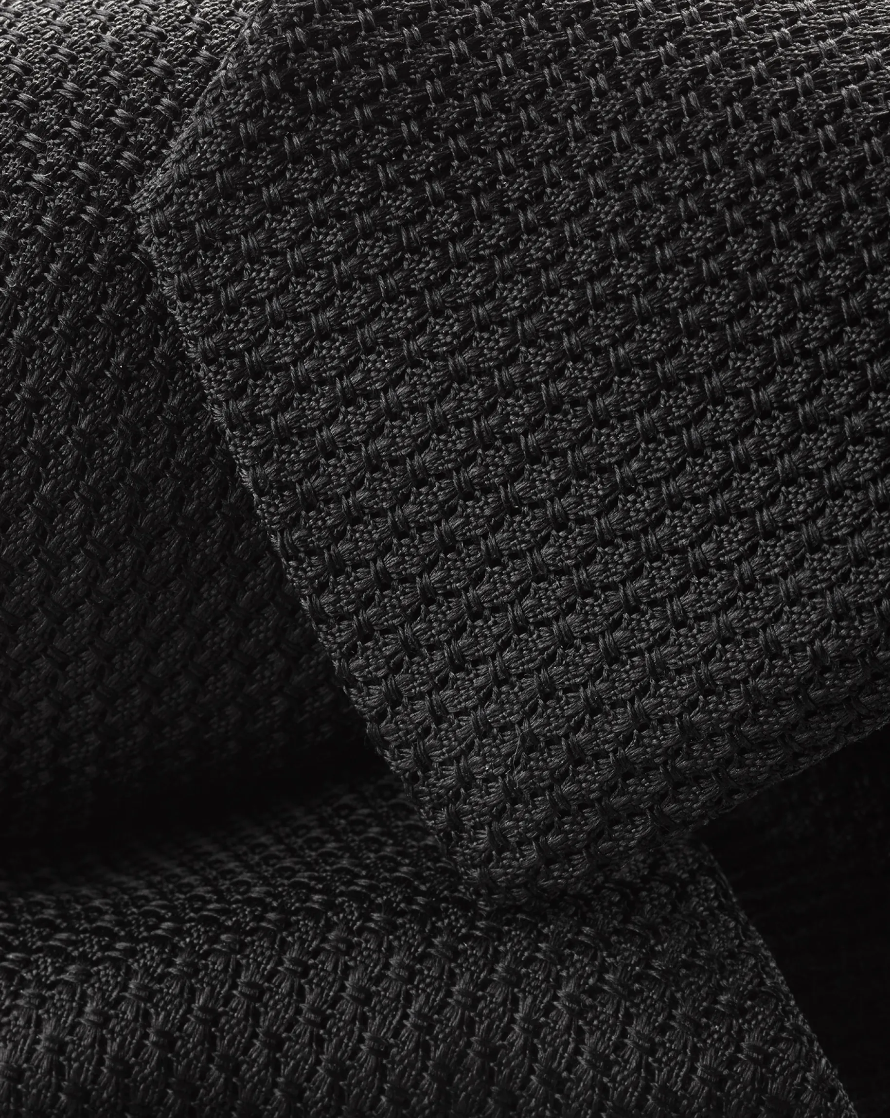 Ties & Bow-ties<Charles Tyrwhitt Silk Grenadine Italian Tie - Black