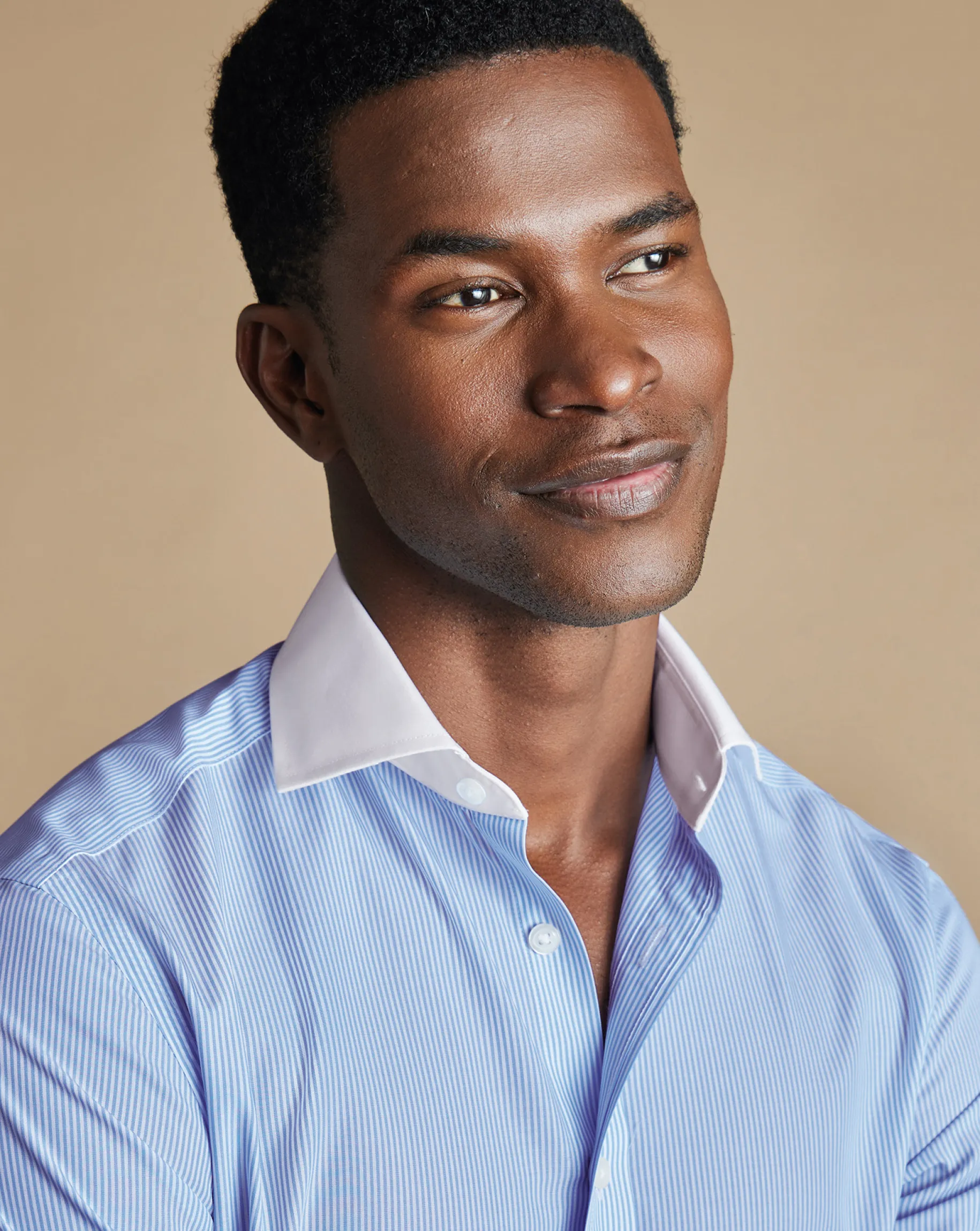 Dress Shirts|Stripe Shirts<Charles Tyrwhitt Spread Collar Non-Iron Bengal Stripe Winchester Shirt - Blue Sky
