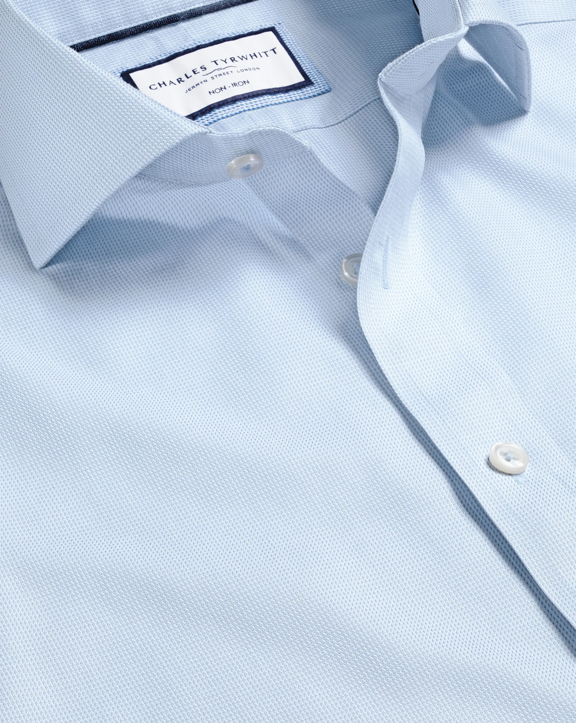 Shirt Sale|Dress Shirts<Charles Tyrwhitt Spread Collar Non-Iron Clifton Weave Shirt - Light Blue