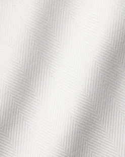 Dress Shirts|XL<Charles Tyrwhitt Spread Collar Non-Iron Herringbone Shirt - Ivory White