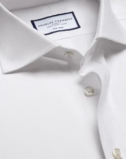 Dress Shirts|White Shirts<Charles Tyrwhitt Spread Collar Non-Iron Herringbone Shirt - White