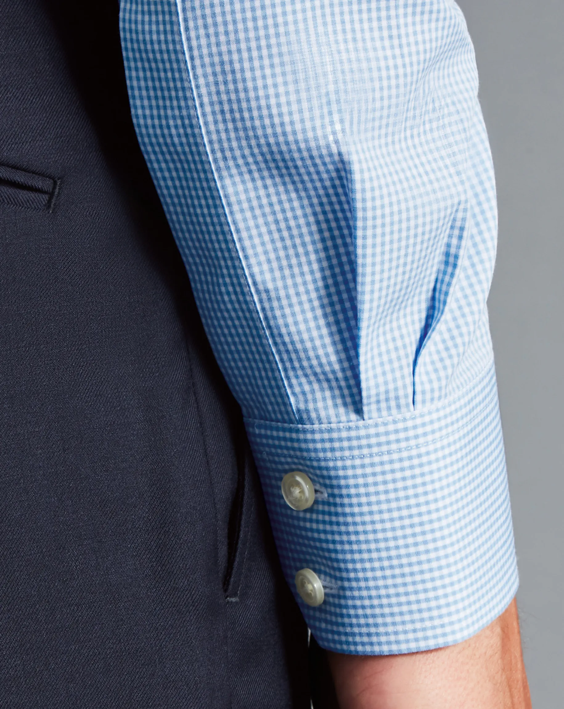Dress Shirts|Check Shirts<Charles Tyrwhitt Spread Collar Non-Iron Mini Gingham Check Shirt - Cornflower Blue