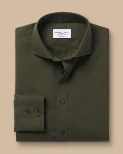 Dress Shirts|Non-Iron Shirts<Charles Tyrwhitt Spread Collar Non-Iron Poplin Shirt - Green Olive