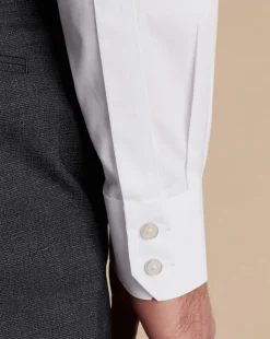 Dress Shirts|White Shirts<Charles Tyrwhitt Spread Collar Non-Iron Poplin Shirt - White