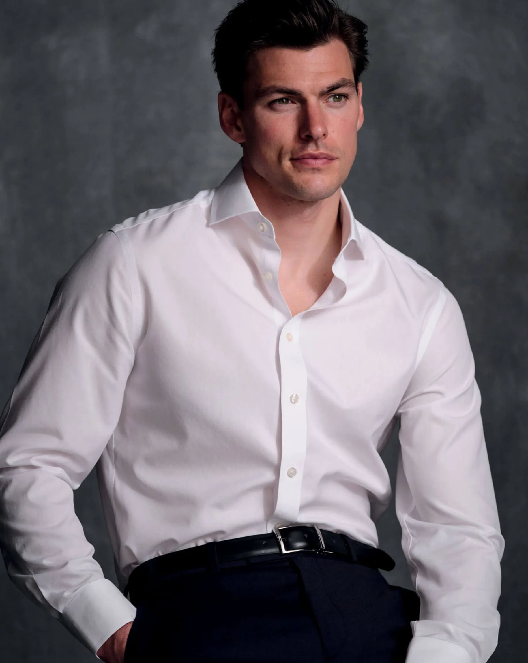 Dress Shirts|White Shirts<Charles Tyrwhitt Spread Collar Non-Iron Poplin Shirt - White
