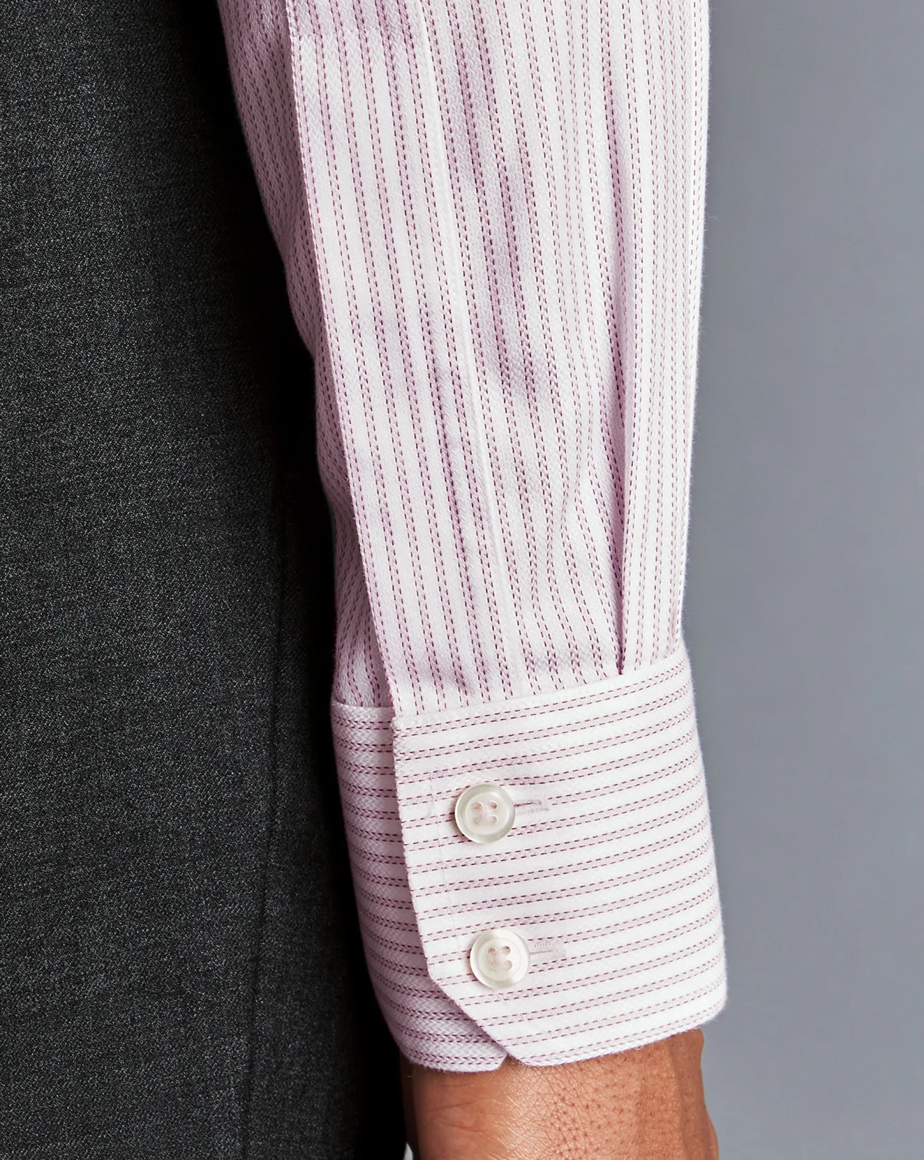 Shirt Sale|Dress Shirts<Charles Tyrwhitt Spread collar Non-Iron Richmond Weave Stripe Shirt - Light Pink