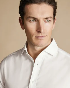 Dress Shirts|Extra Slim Fit Shirts<Charles Tyrwhitt Spread collar Non-Iron Twill Shirt - Ivory