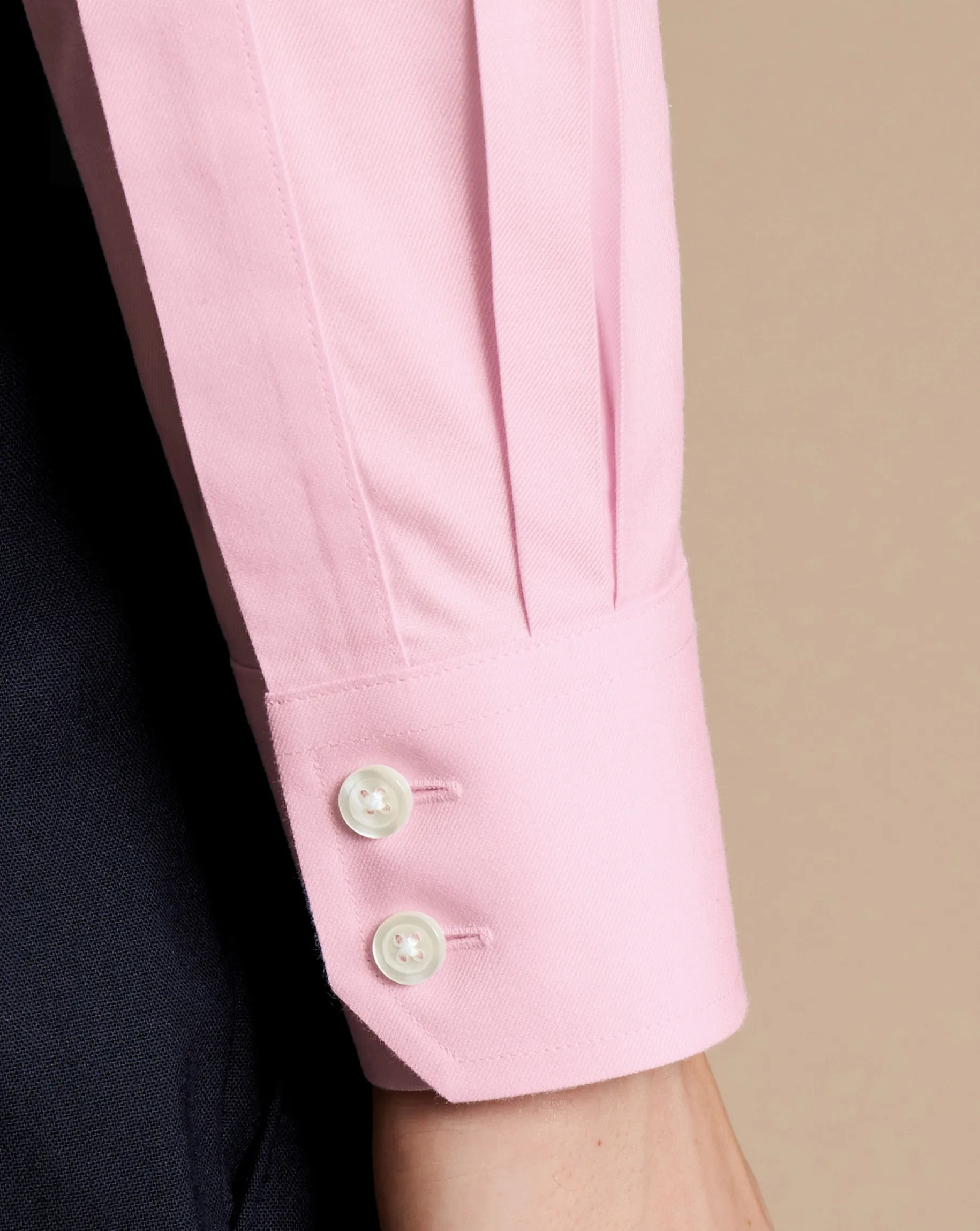Dress Shirts|Pink Shirts<Charles Tyrwhitt Spread Collar Non-Iron Twill Shirt - Pink