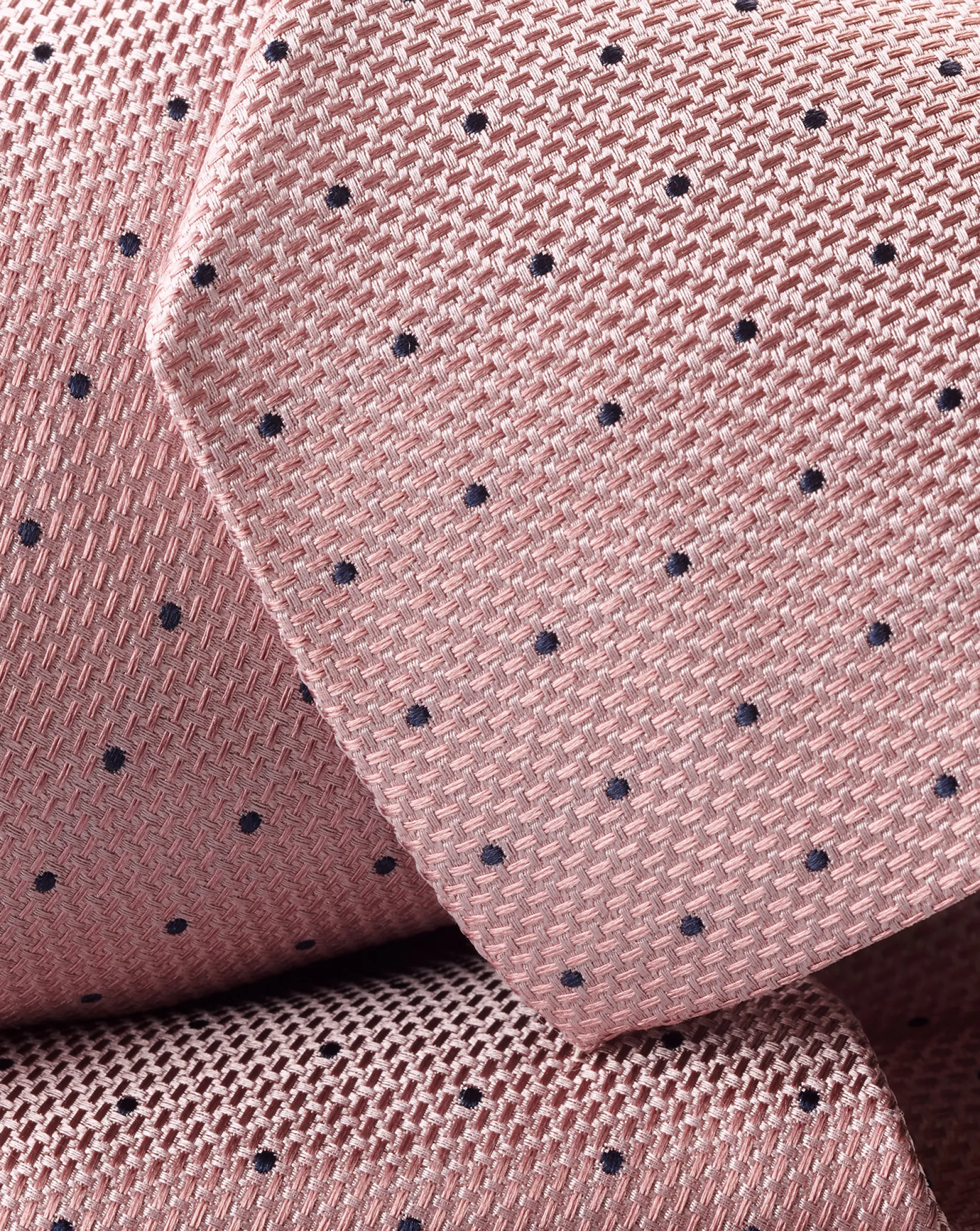 Wedding|Ties & Bow-ties<Charles Tyrwhitt Stain Resistant Spot Silk Tie - Pink & Navy Pink and Navy